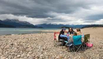 almuerzo-carretera-austral-rolling-patagonia